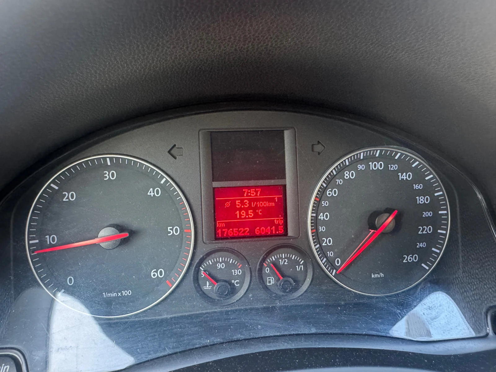 VW Golf, снимка 14 - Автомобили и джипове - 55705676