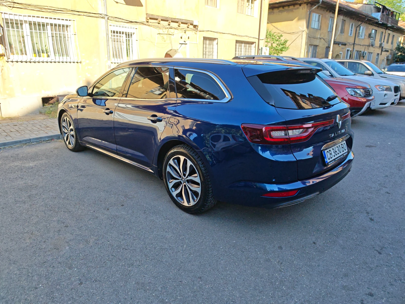 Renault Talisman 1.6 DCI 160hp EURO 6 AUTOMATIC/NAVI/MASSAGE/LED, снимка 8 - Автомобили и джипове - 56134963