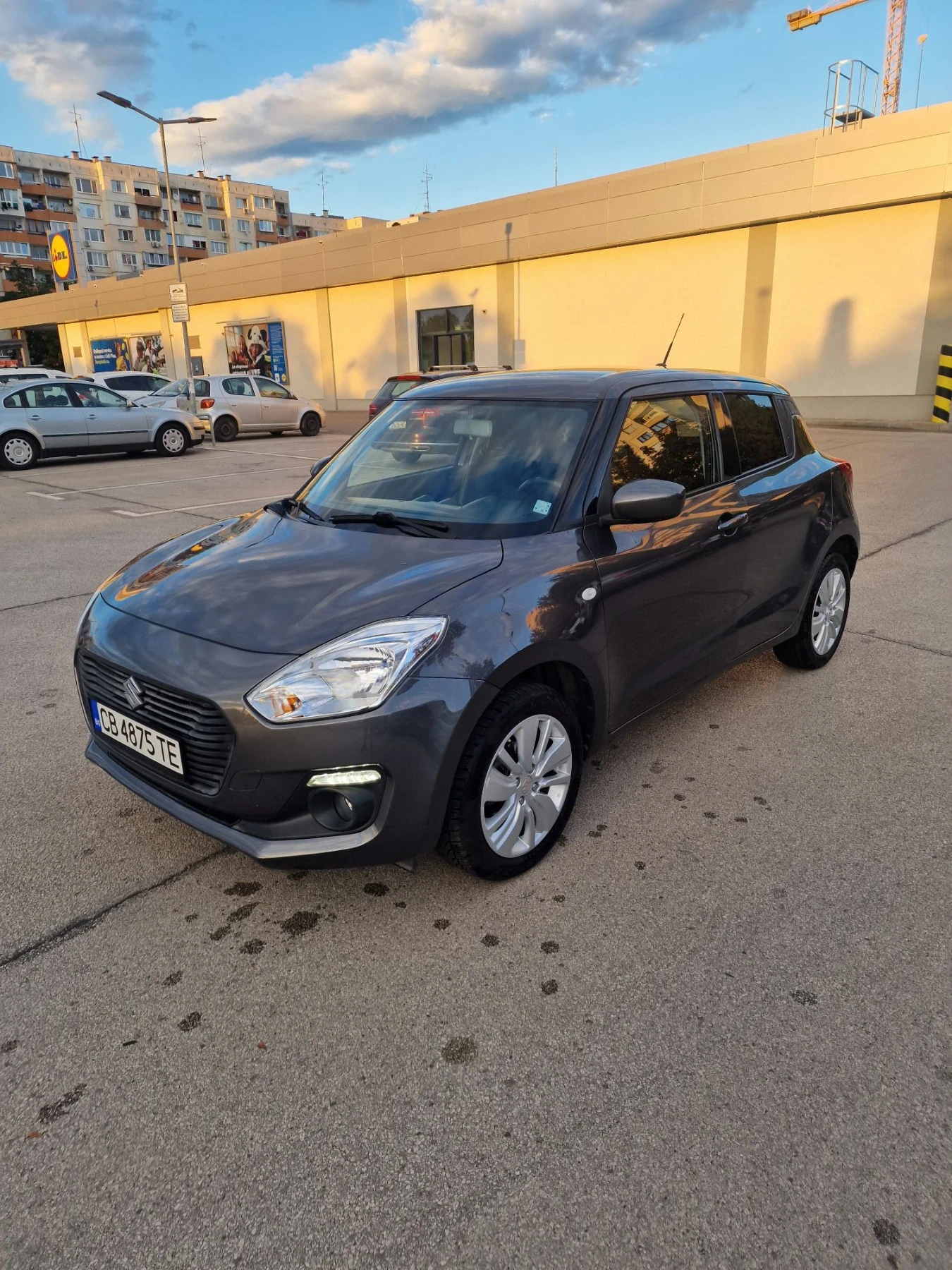Suzuki Swift Suzuki Swift 1.2 4x4, снимка 2 - Автомобили и джипове - 56272955