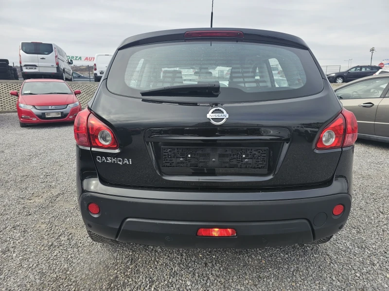 Nissan Qashqai 2.0 16V БЕНЗИН AUTOMAT, снимка 6 - Автомобили и джипове - 53088483