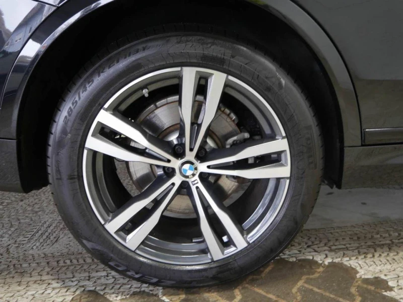 BMW X7 40i/xDrive/FACELIFT/M-SPORT/HEAD UP/PANO/H&K/360/, снимка 3 - Автомобили и джипове - 53508773
