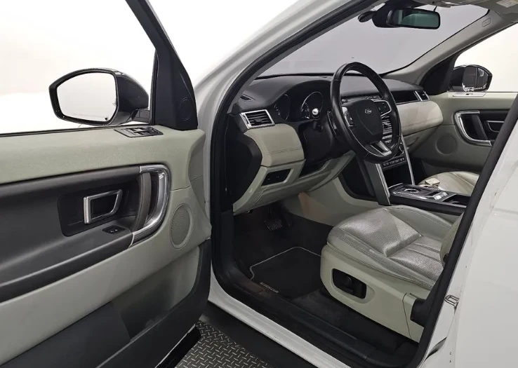 Land Rover Discovery 2.0 TD4 Sport - изображение 8