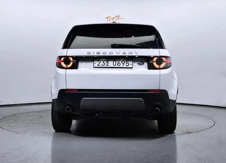 Land Rover Discovery 2.0 TD4 Sport - изображение 4