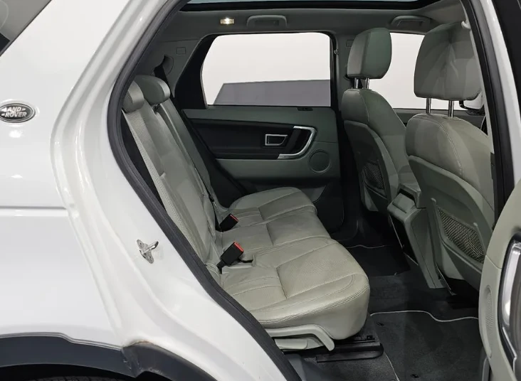 Land Rover Discovery 2.0 TD4 Sport - изображение 10