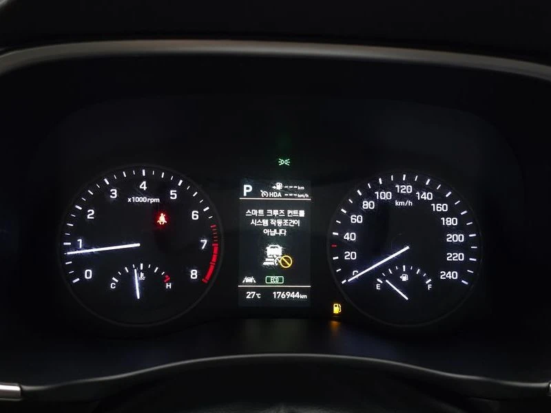 Hyundai Tucson Gasoline 1.6 turbo 2WD| 174к.с., снимка 8 - Автомобили и джипове - 55987187