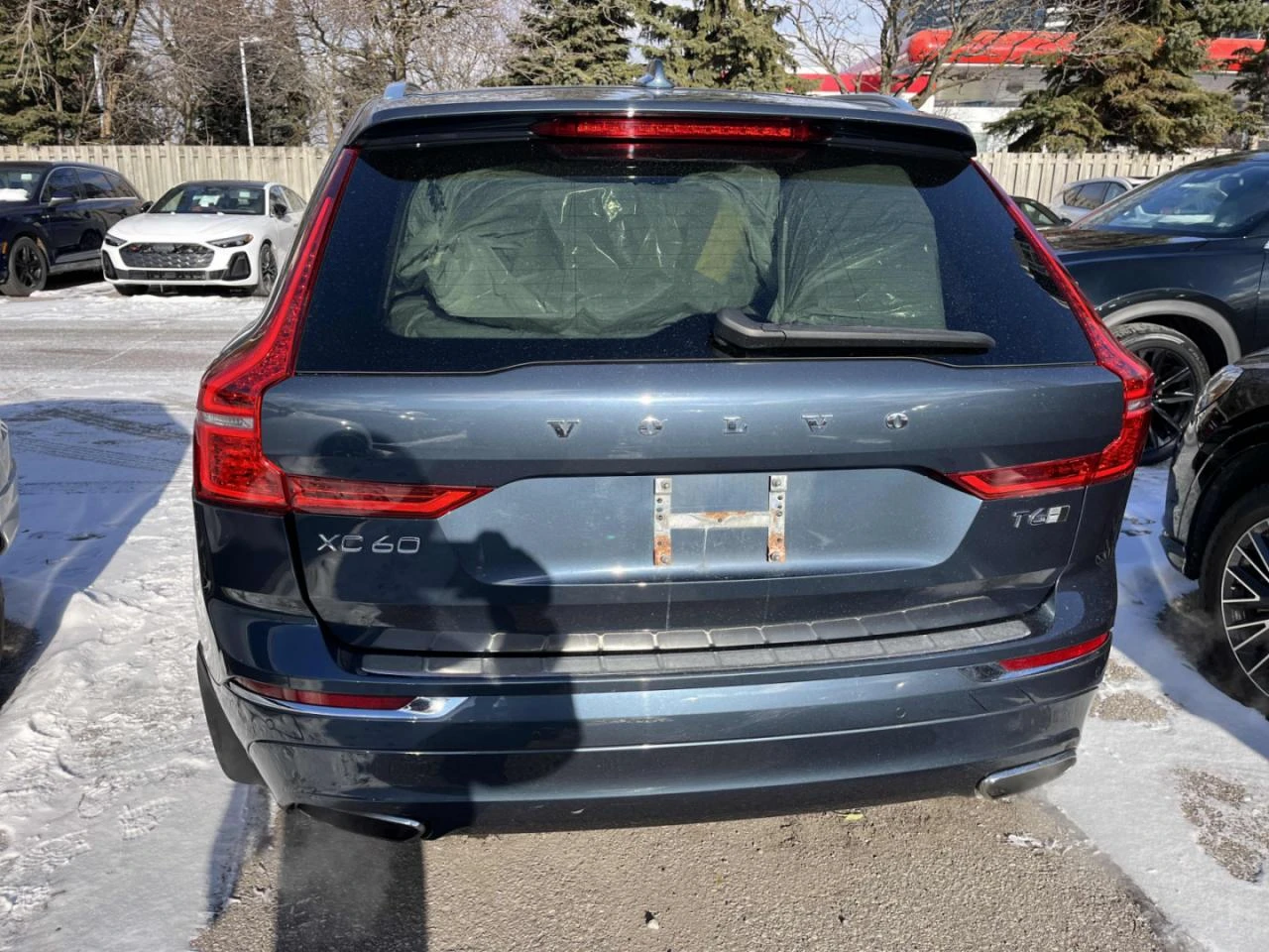 Volvo XC60 T6 INSCRIPTION 2.0L SUPERCHARGED - изображение 5