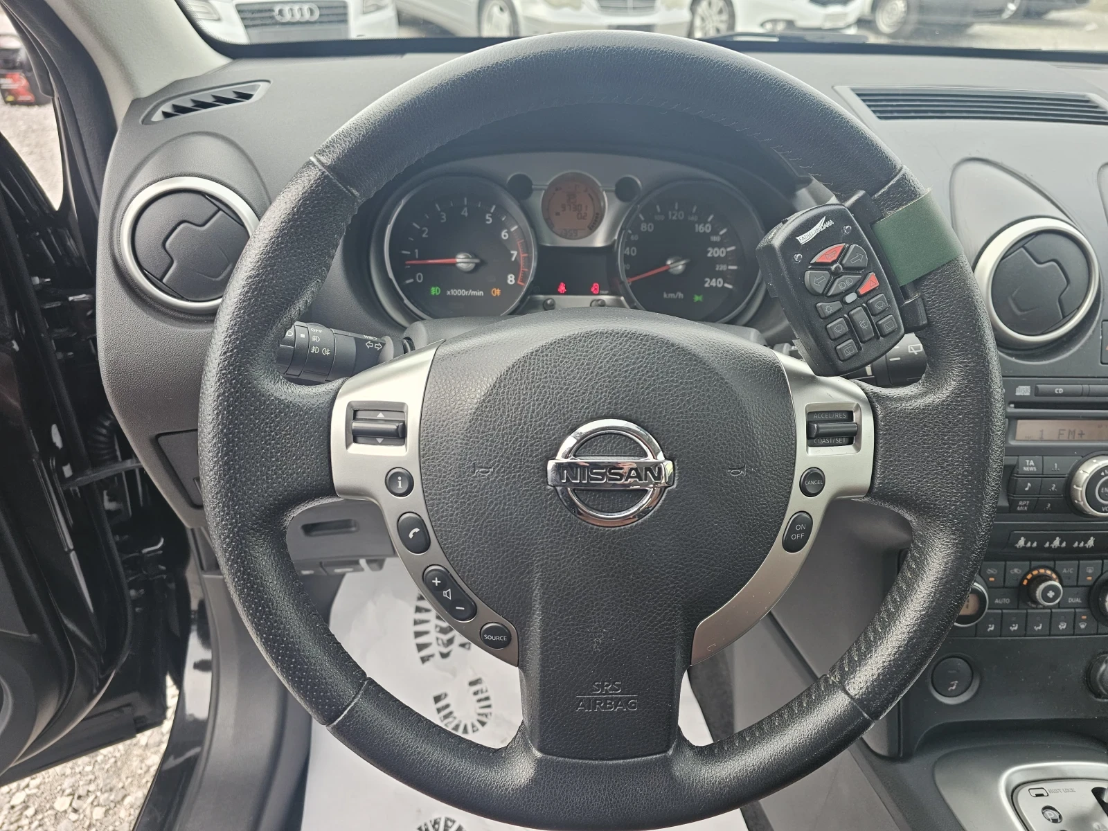 Nissan Qashqai 2.0 16V ������ AUTOMAT | Mobile.bg � ����������� 13