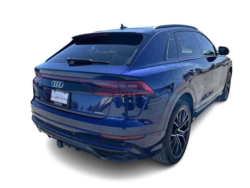 Audi Q8 Technik/360/DISTRONIC/HUD/MATRIX/B&O/ОБДУХВАНЕ , снимка 13 - Автомобили и джипове - 54025925