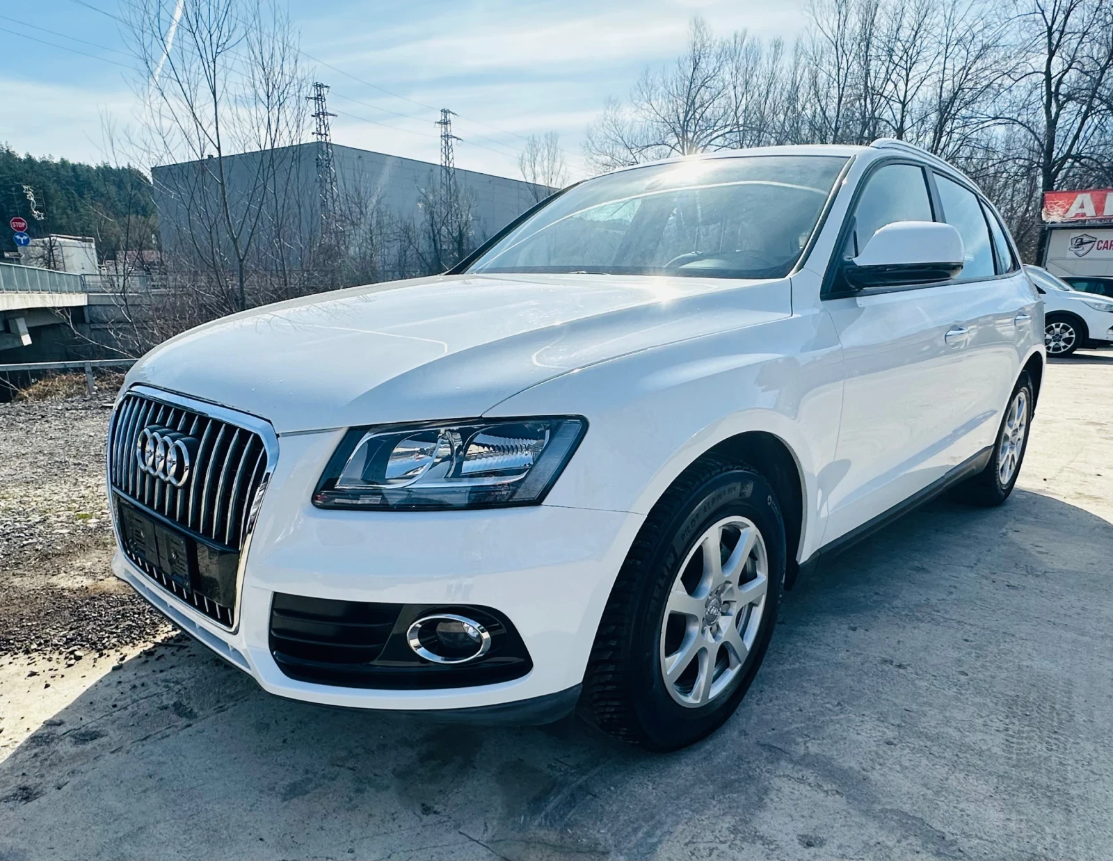 Audi Q5 2.0 TDI, снимка 4 - Автомобили и джипове - 54194839