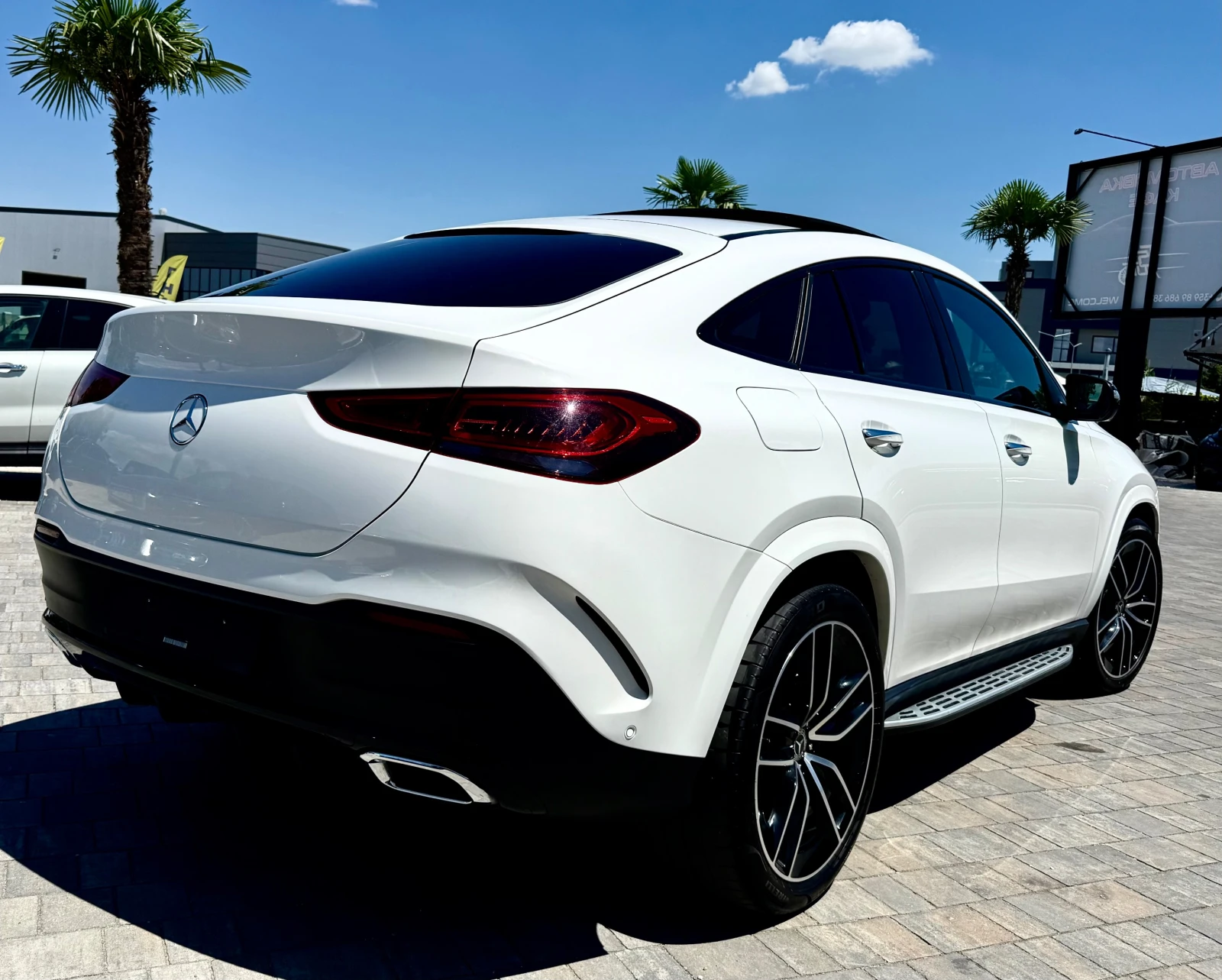Mercedes-Benz GLE 350 AMG* COUPE* FULL FULL MAX* , снимка 2 - Автомобили и джипове - 55402627