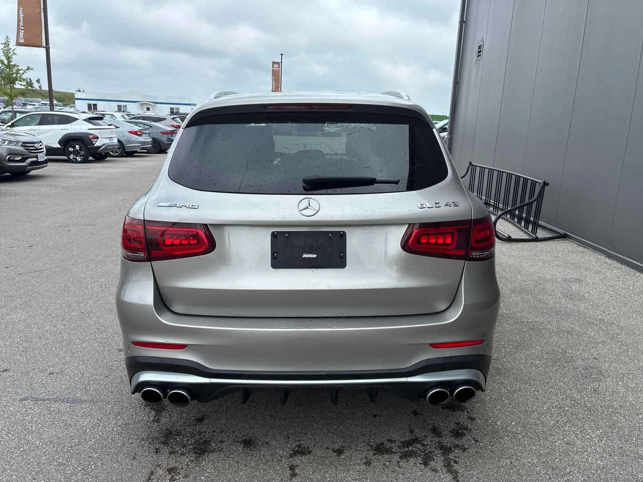 Mercedes-Benz GLC 4MATIC* DISTRONIC* CARFAX* , снимка 4 - Автомобили и джипове - 55589980