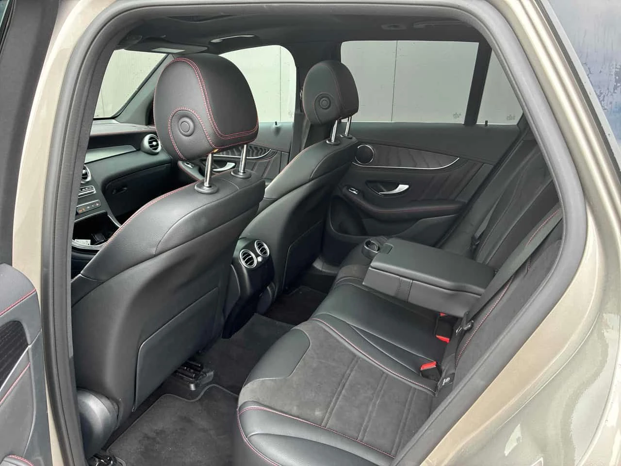 Mercedes-Benz GLC 4MATIC* DISTRONIC* CARFAX* , снимка 13 - Автомобили и джипове - 55589980