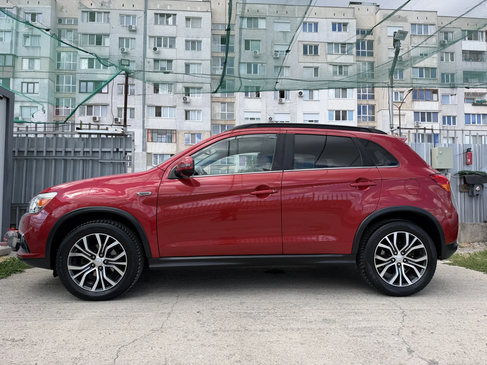 Mitsubishi ASX 2.2DiD* 4x4* АВТОМАТИК* FACELIFT* Apple* CarPlay *, снимка 3 - Автомобили и джипове - 55845663