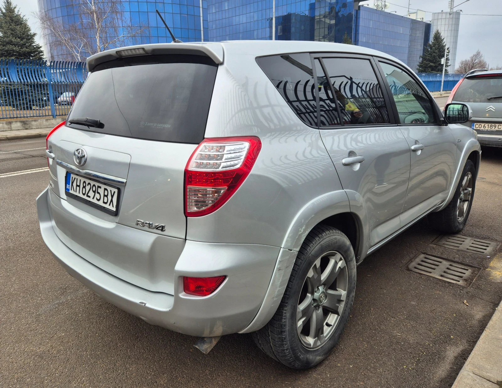 Toyota Rav4, снимка 5 - Автомобили и джипове - 56162302
