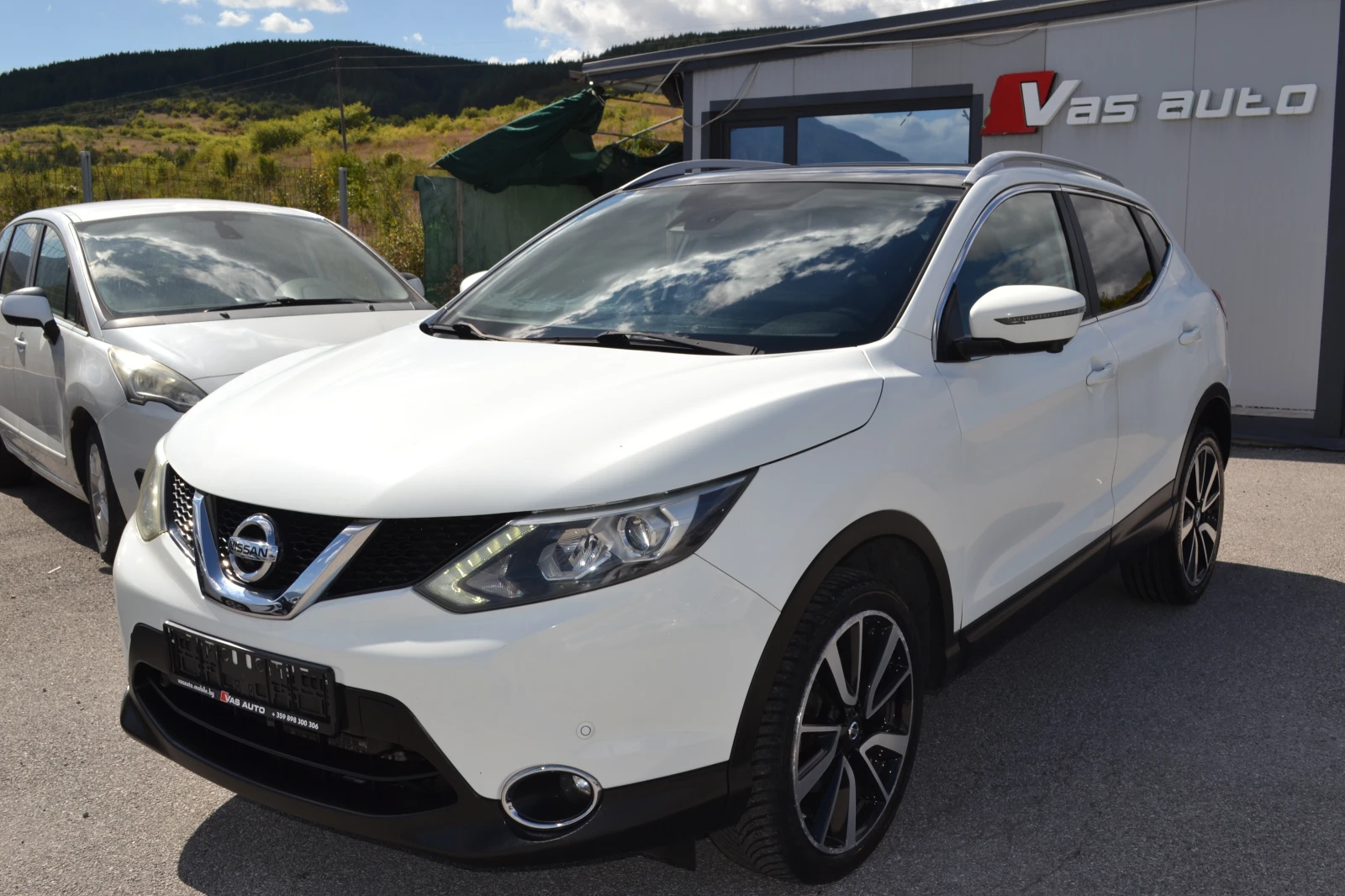 Nissan Qashqai 1.6DCI-AVTOMAT, снимка 2 - Автомобили и джипове - 56209290