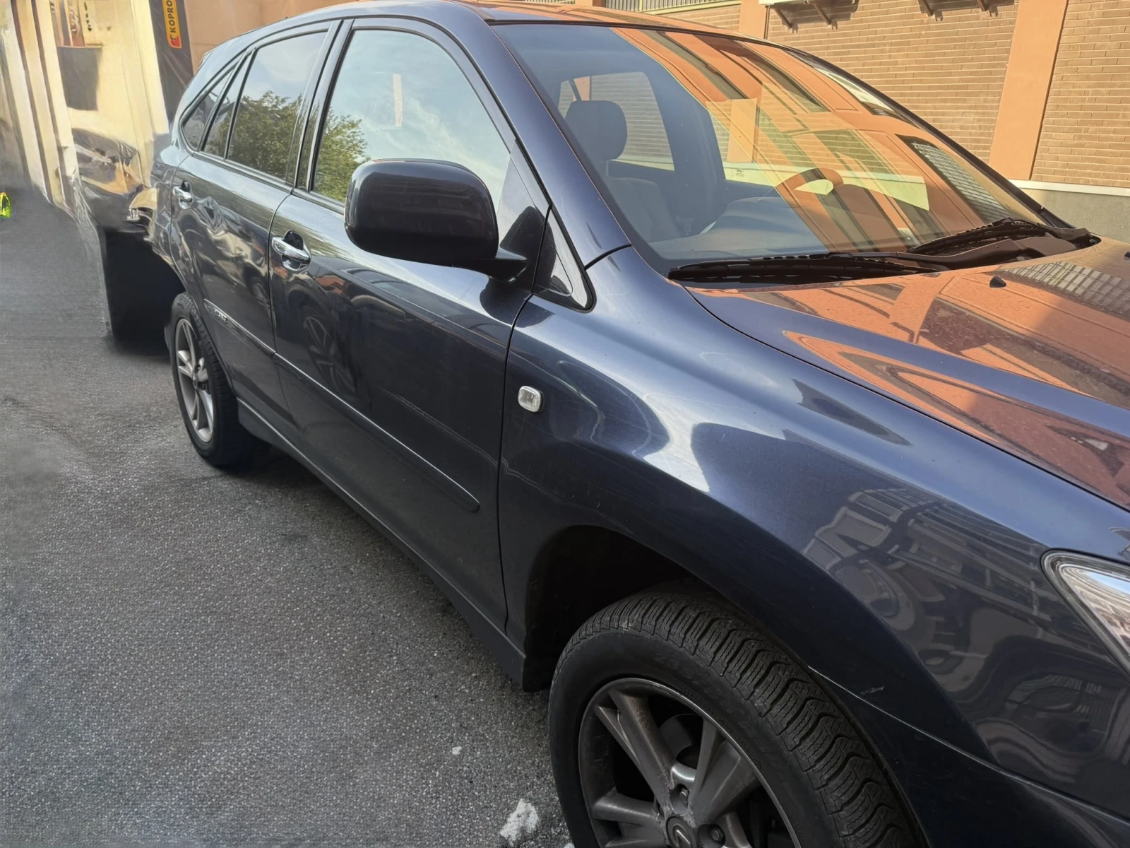 Lexus RX 400h 3.3 Hybrid Очакван внос!, снимка 2 - Автомобили и джипове - 56306362