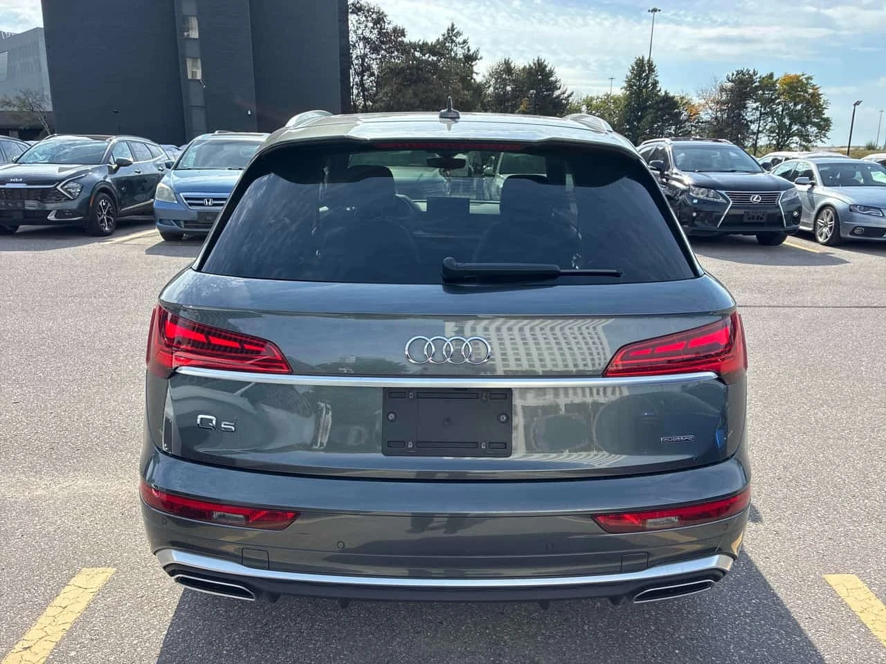 Audi Q5 * Progressiv * CARFAX * ��� ������������ ������ | Mobile.bg � ����������� 4