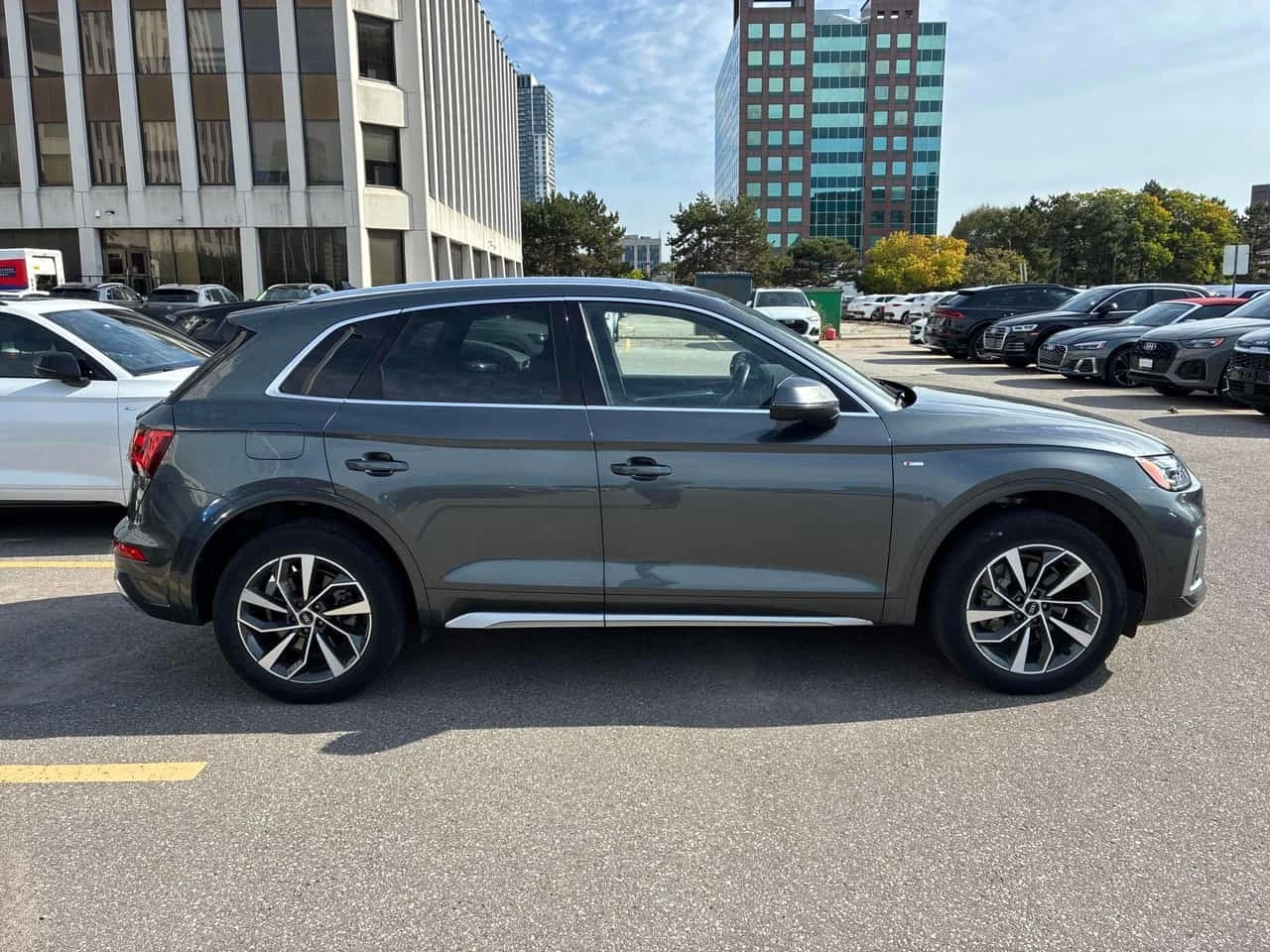 Audi Q5 * Progressiv * CARFAX * ��� ������������ ������ | Mobile.bg � ����������� 3