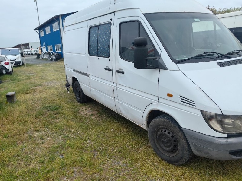 Mercedes-Benz Sprinter 308 2.2CDI 8br., снимка 4 - Бусове и автобуси - 45445156