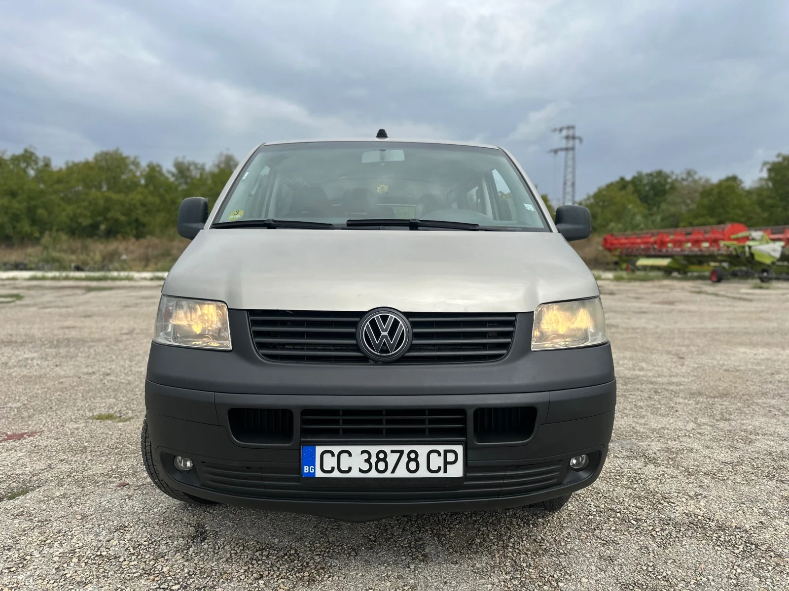 VW Transporter 2.5 TDI 4X4 - изображение 2