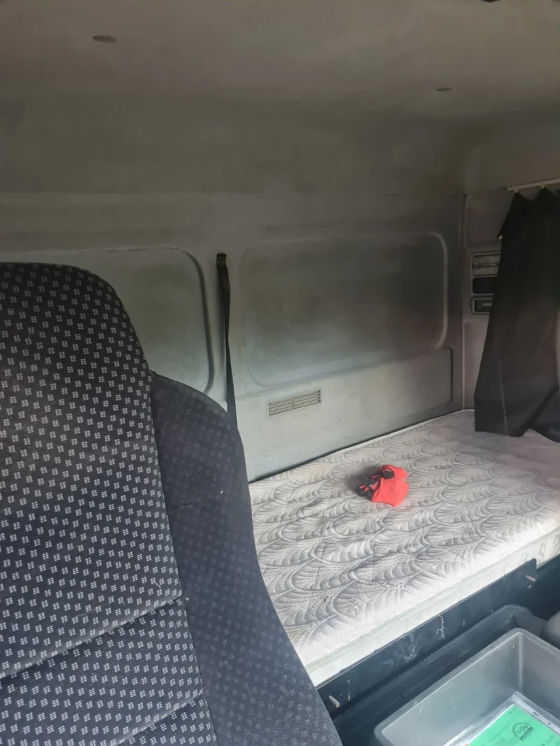 Mercedes-Benz Atego 818L, снимка 7 - Камиони - 52447854