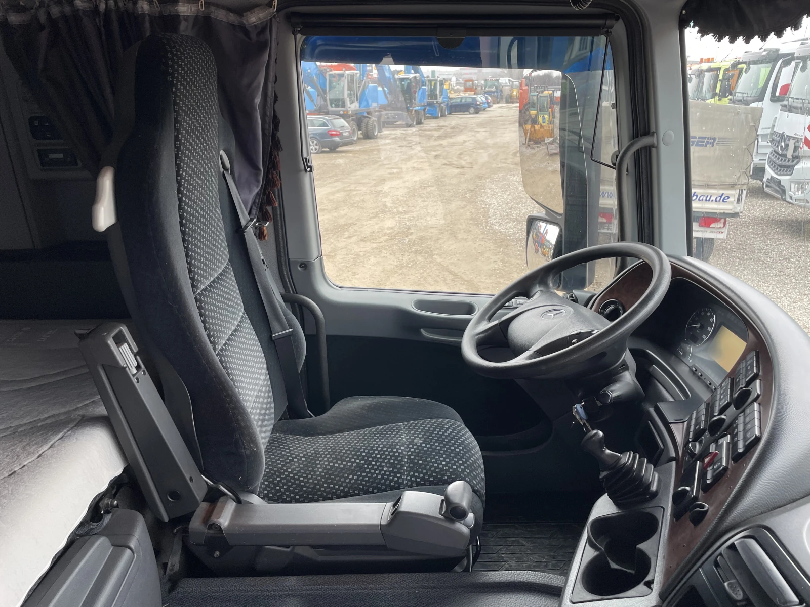 Mercedes-Benz Actros 1844   | Mobile.bg   17