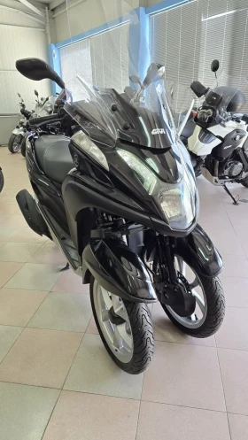     Yamaha Tricity 125 Led 2015 . !