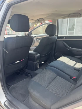 Toyota Avensis 2.4 VVTI, снимка 3