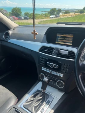 Mercedes-Benz C 180, снимка 6