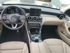 Mercedes-Benz C 300, снимка 8 - Автомобили и джипове - 45900678