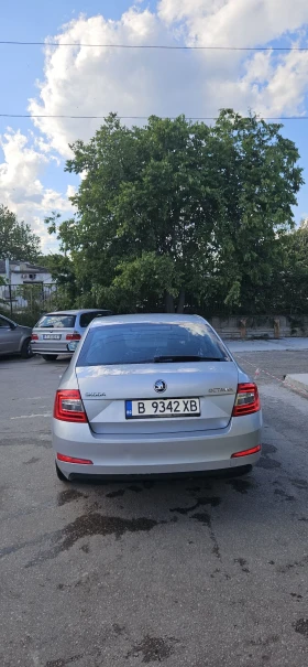 Skoda Octavia 1.6 | Mobile.bg    3