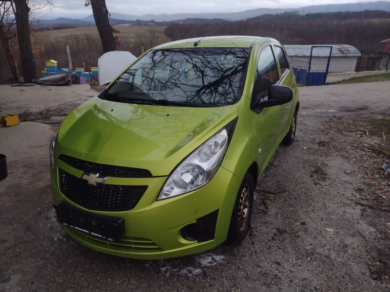 Chevrolet Spark 1.0, снимка 1 - Автомобили и джипове - 44285925