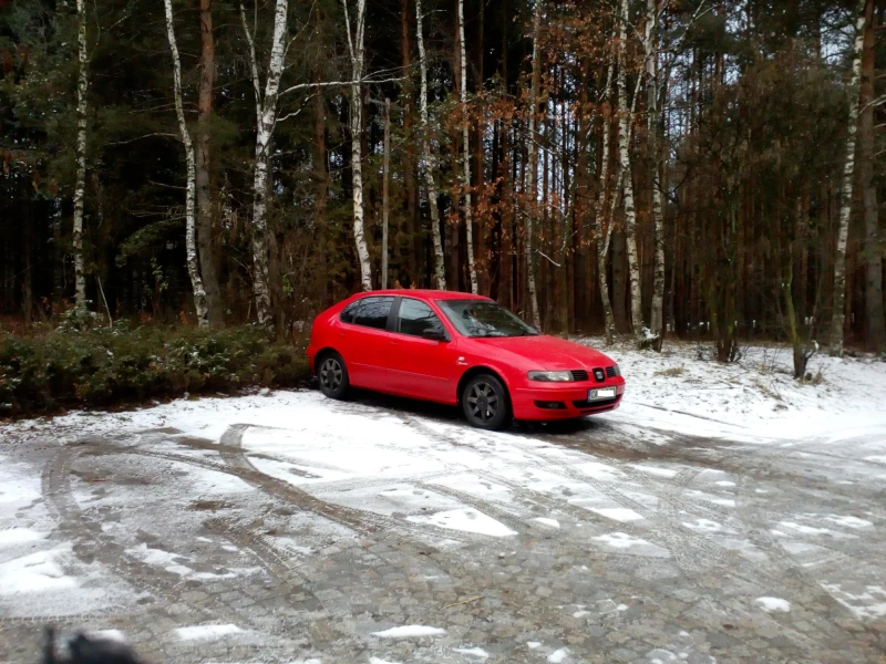 Seat Leon 1.8 20v AUTOMAT+ GAZ, снимка 11 - Автомобили и джипове - 47264045