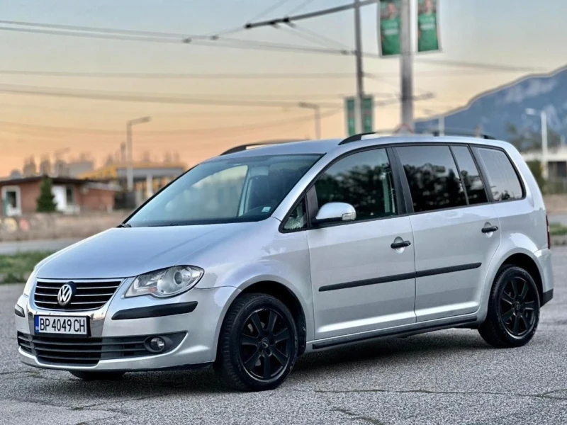 VW Touran 1.9 TDI / 90ks.Face-7местен/Top!, снимка 1 - Автомобили и джипове - 47733097