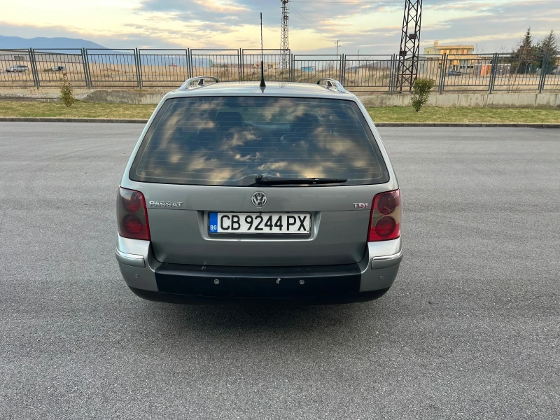 VW Passat 1.9tdi, снимка 4 - Автомобили и джипове - 48129920