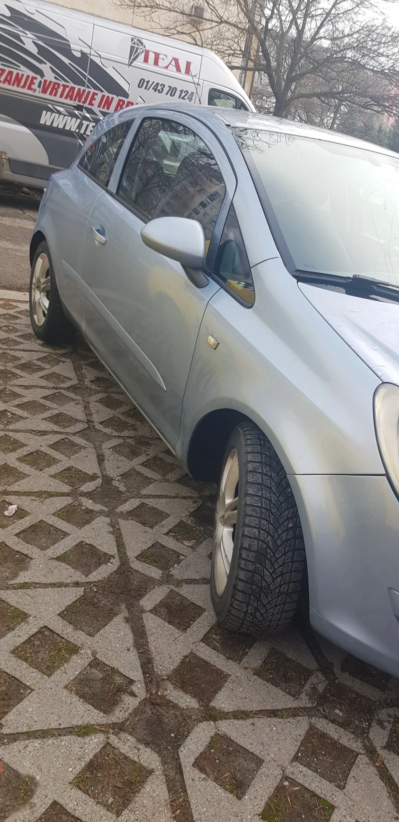 Opel Corsa, снимка 4 - Автомобили и джипове - 48358507