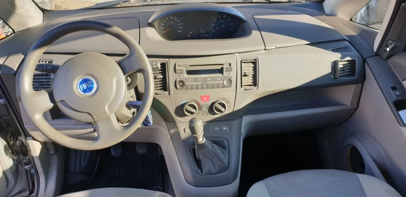 Fiat Idea 1.4i/90/Klima/хечбек, снимка 6 - Автомобили и джипове - 48781940