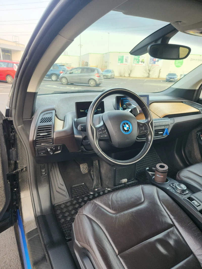 BMW i3, снимка 4 - Автомобили и джипове - 49296416