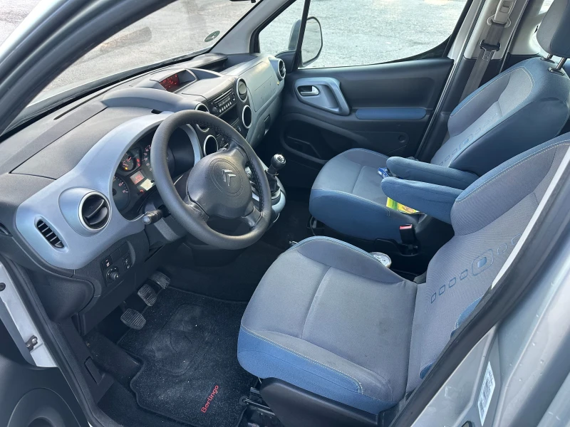 Citroen Berlingo 1.6 HDI Пътническо, снимка 11 - Автомобили и джипове - 50293261