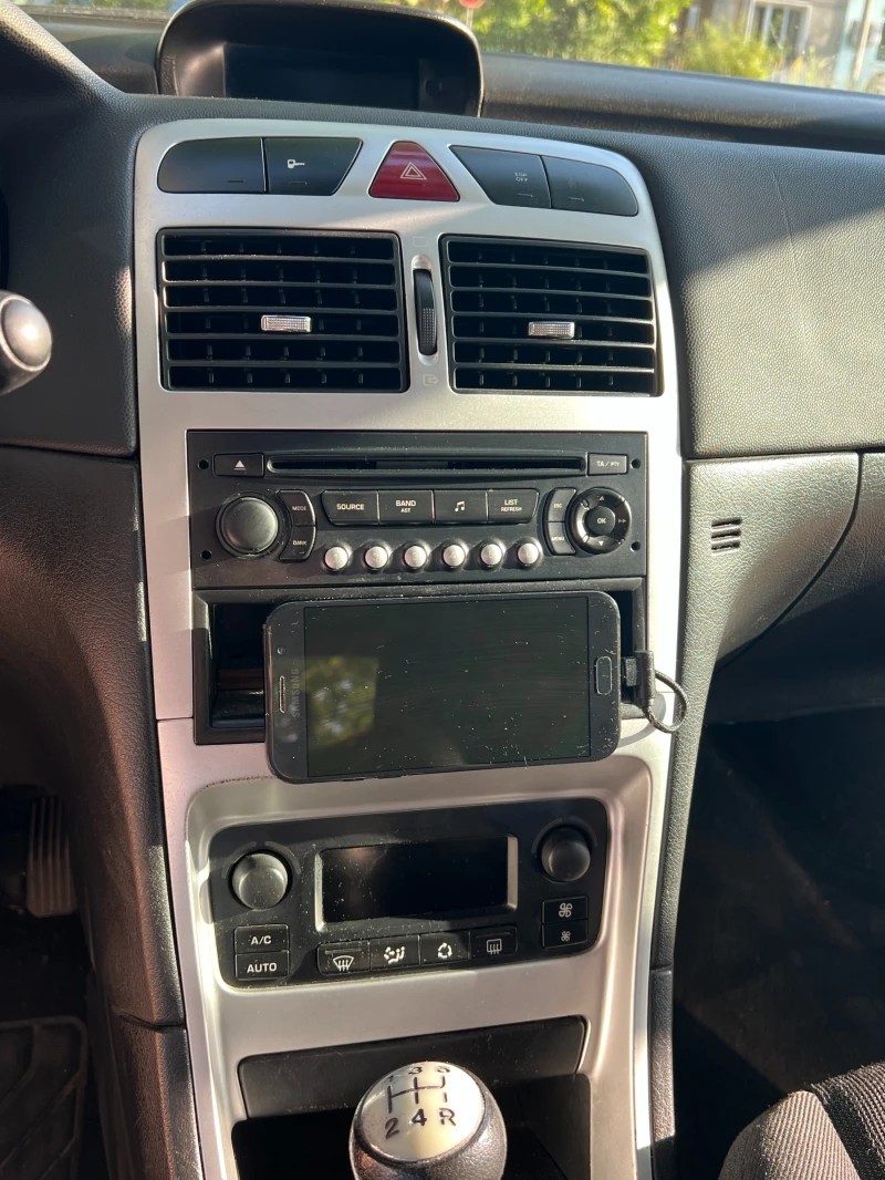 Peugeot 307 SW, снимка 10 - Автомобили и джипове - 52143155