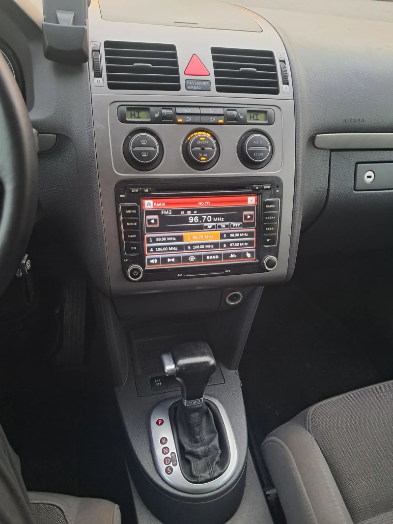 VW Touran 2.0TDI 170+ CROSS, снимка 10 - Автомобили и джипове - 52533519