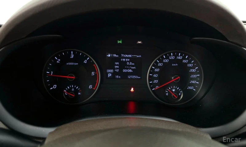 Kia Stinger, снимка 8 - Автомобили и джипове - 53032959