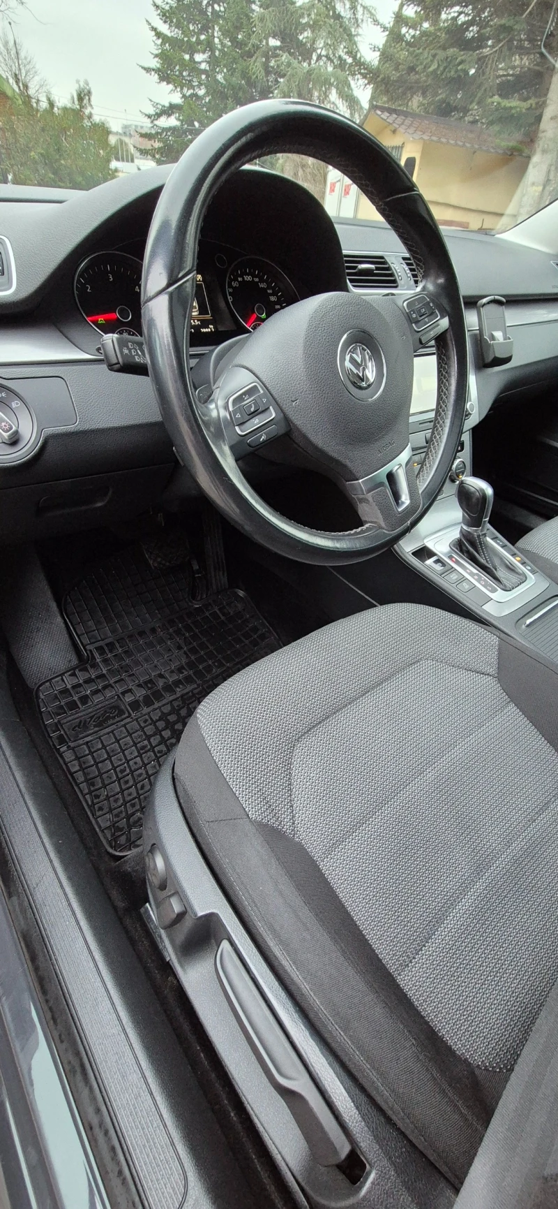 VW Passat B7, снимка 15 - Автомобили и джипове - 53309864