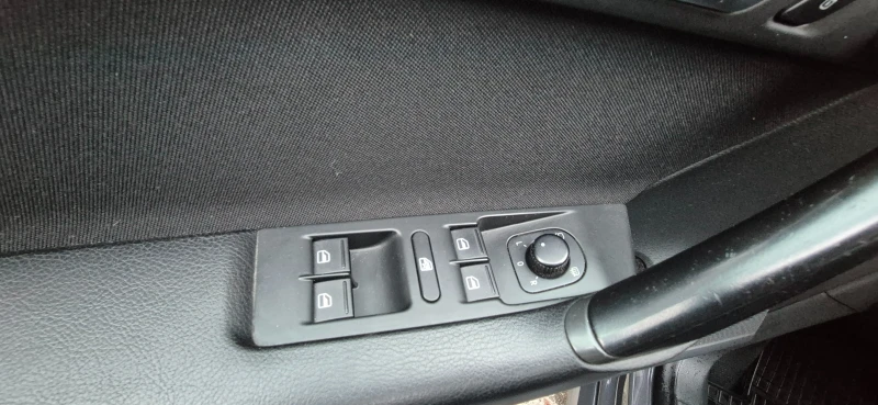 VW Passat B7, снимка 13 - Автомобили и джипове - 53309864