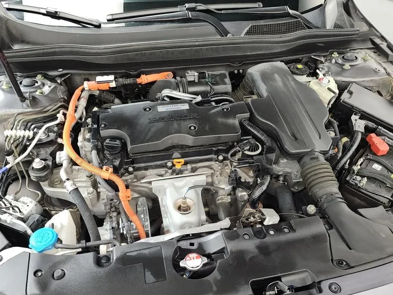 Honda Accord 2.0 Hybrid Touring, снимка 6 - Автомобили и джипове - 55985348