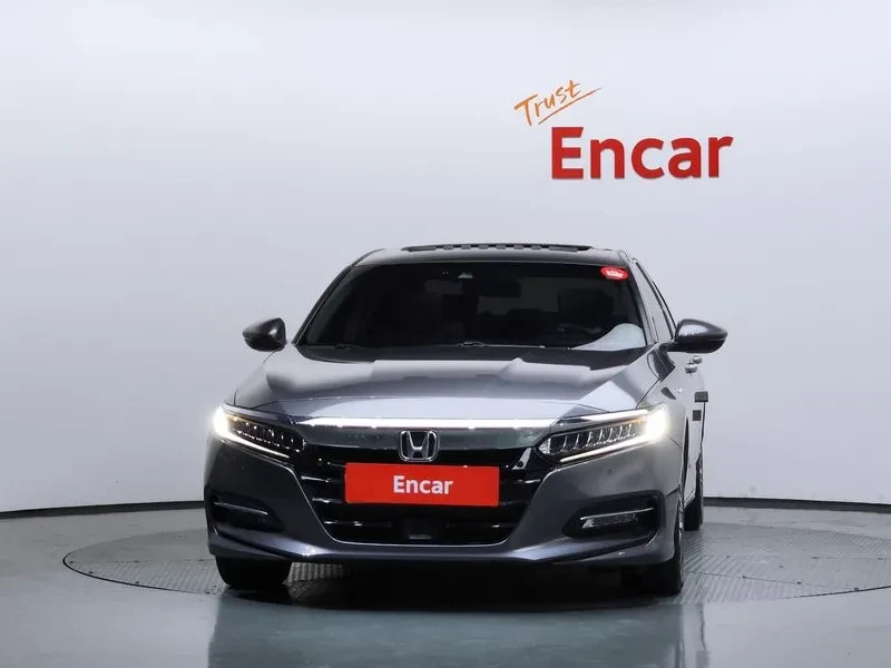 Honda Accord 2.0 Hybrid Touring, снимка 3 - Автомобили и джипове - 55985348