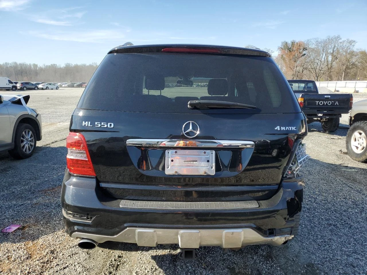 Mercedes-Benz ML 550 4MATIC/ПОДГРЕВ/КАМЕРА/PANO/NAVI - изображение 6