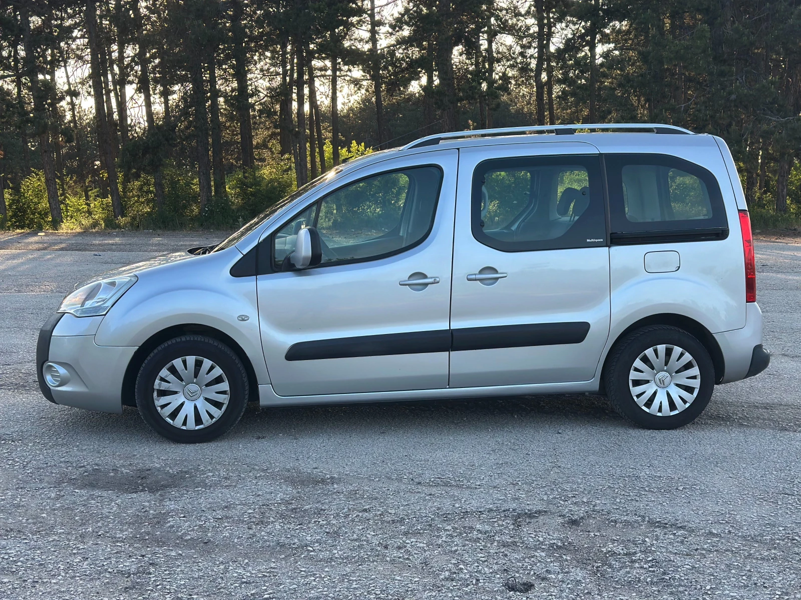 Citroen Berlingo 1.6 HDI Пътническо - изображение 3