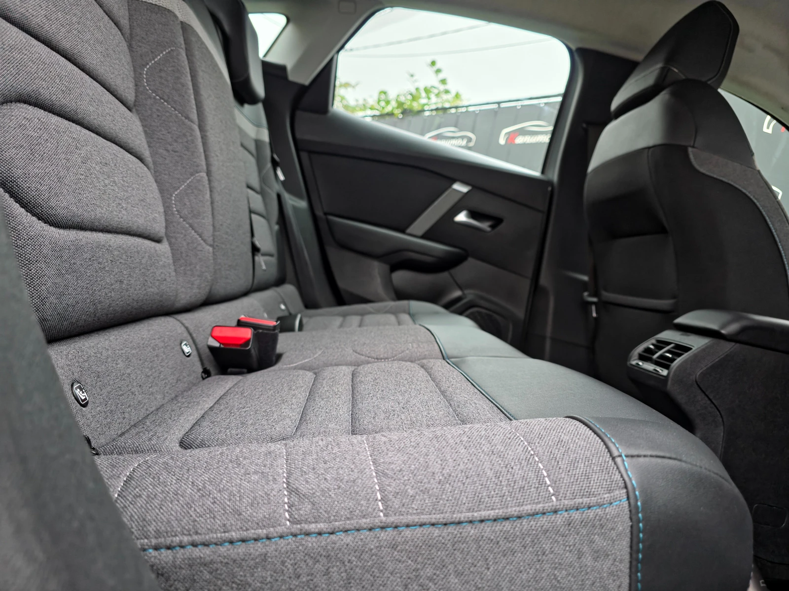 Citroen C4 1. 5 BlueHDi FEEL 131 S&S EAT8  | Mobile.bg   11