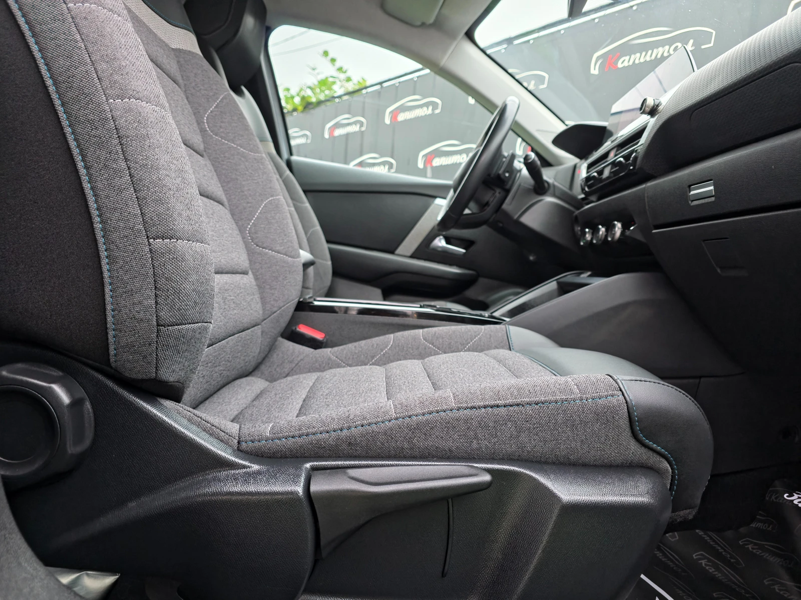 Citroen C4 1. 5 BlueHDi FEEL 131 S&S EAT8  - изображение 9